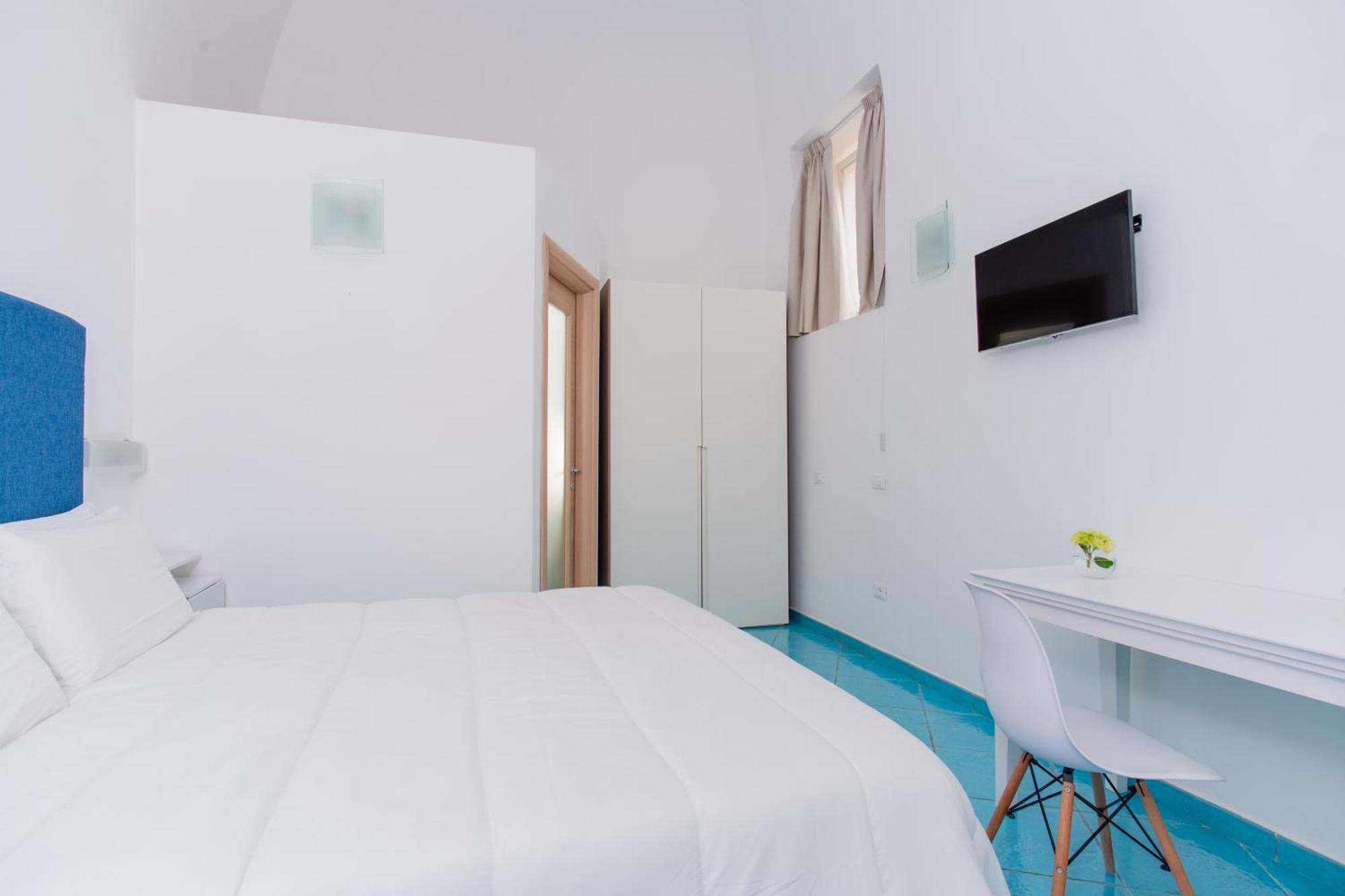 Palazzo Gargiulo Luxury Rooms & Suites Соренто Екстериор снимка