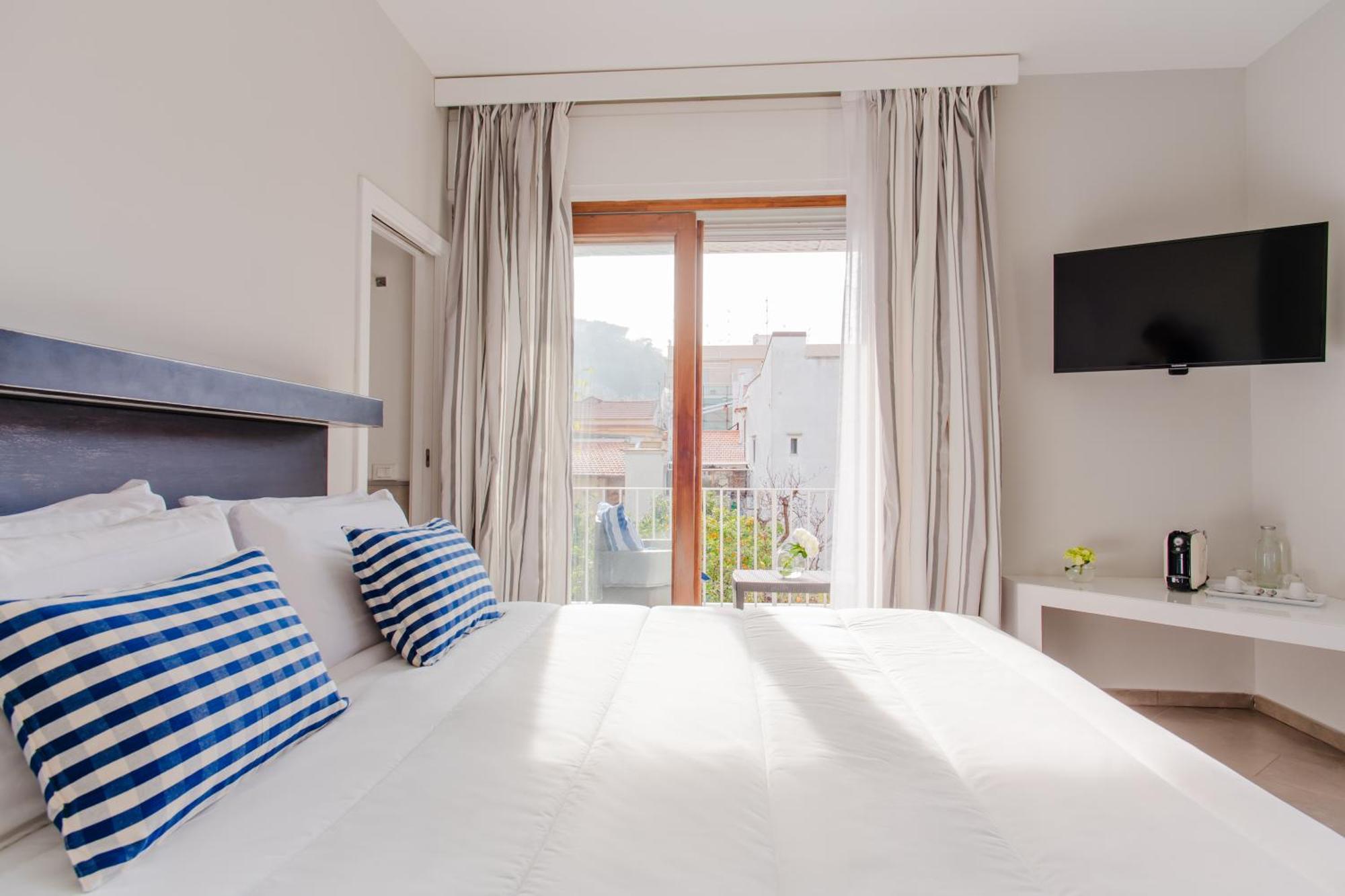 Palazzo Gargiulo Luxury Rooms & Suites Соренто Екстериор снимка