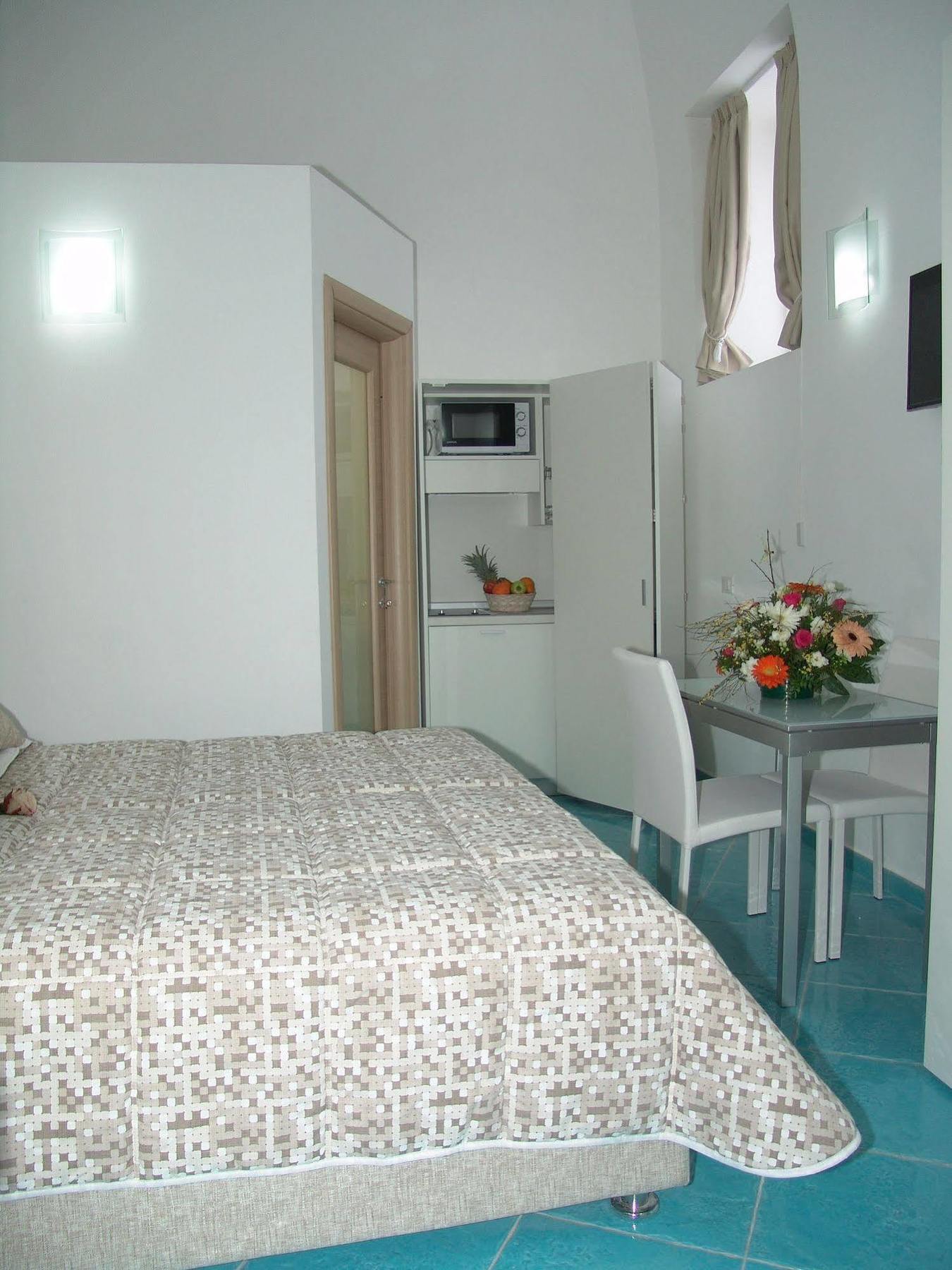 Palazzo Gargiulo Luxury Rooms & Suites Соренто Екстериор снимка