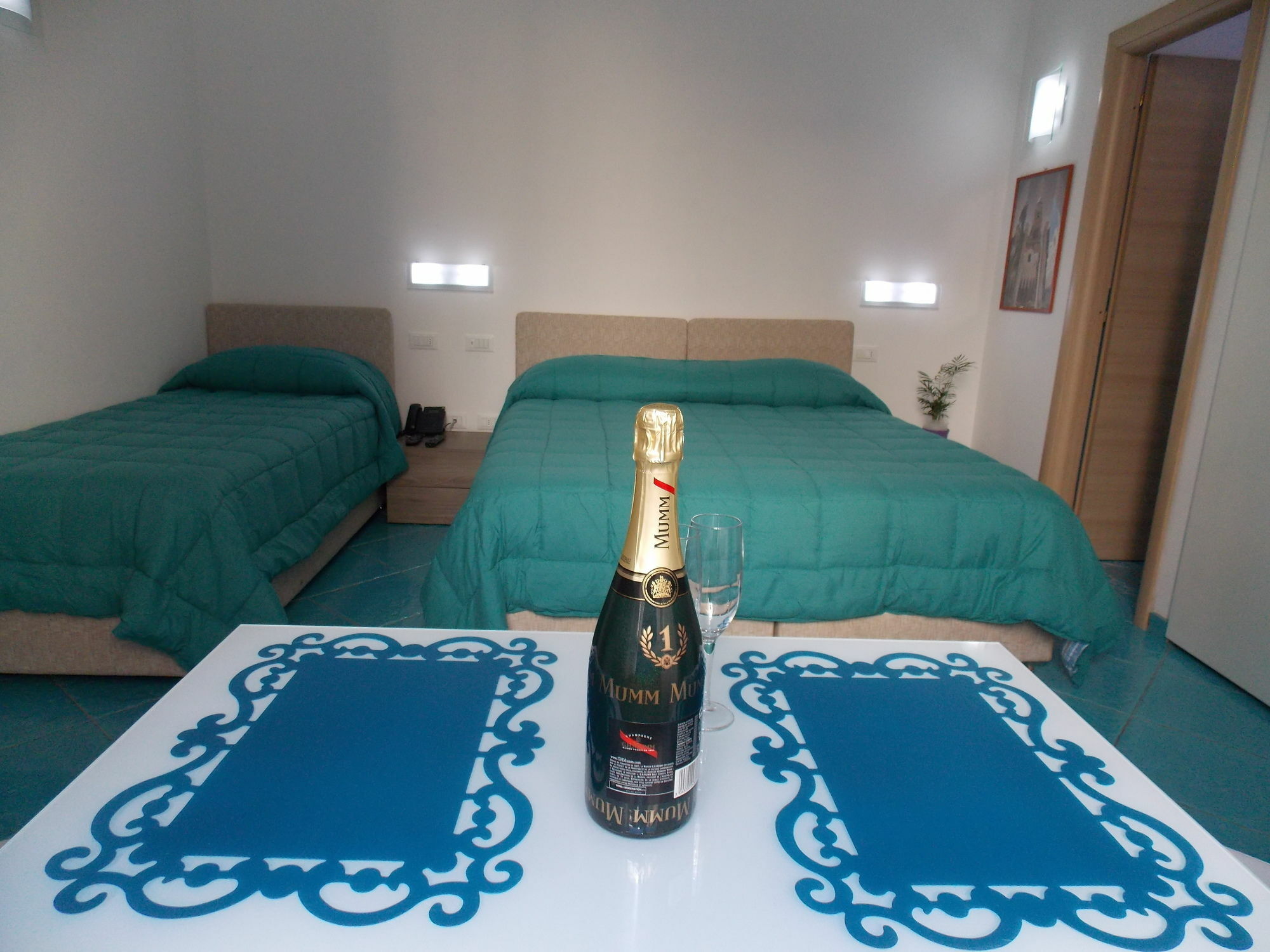 Palazzo Gargiulo Luxury Rooms & Suites Соренто Екстериор снимка